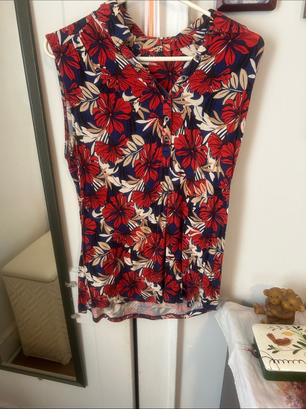 croft & barrow Navy Tank Top with Red Floral Print